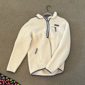 Patagonia pullover